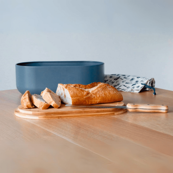 Brotkasten-Set Mit Deckel/Schneidebrett, Messer & Brottasche.
