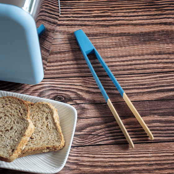 Magnetic Bamboo Toast Tongs
