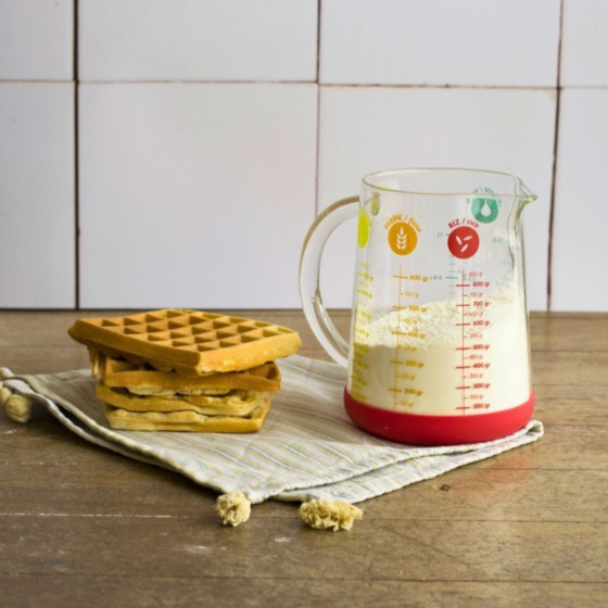 Pichet de 1 litre et sa Spatule en Silicone